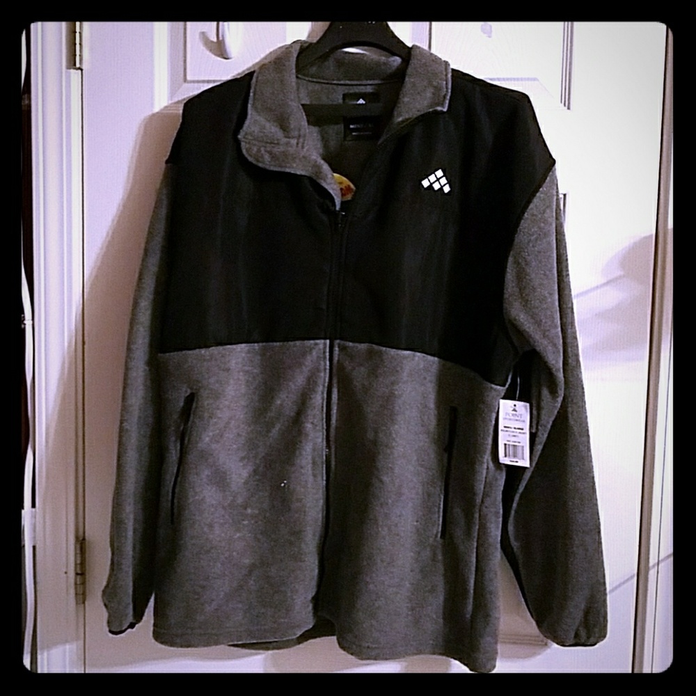 Brand new men's sportware jacket